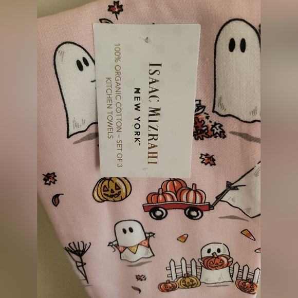 Isaac Mizrahi Pink Halloween Ghost Kitchen Towel **VIRAL** - Picture 2 of 4